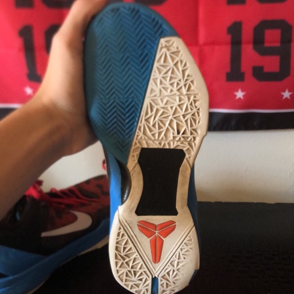 Nike Kobe 7 “Poison Dart Frog (Blue)” - Picture 8 of 8